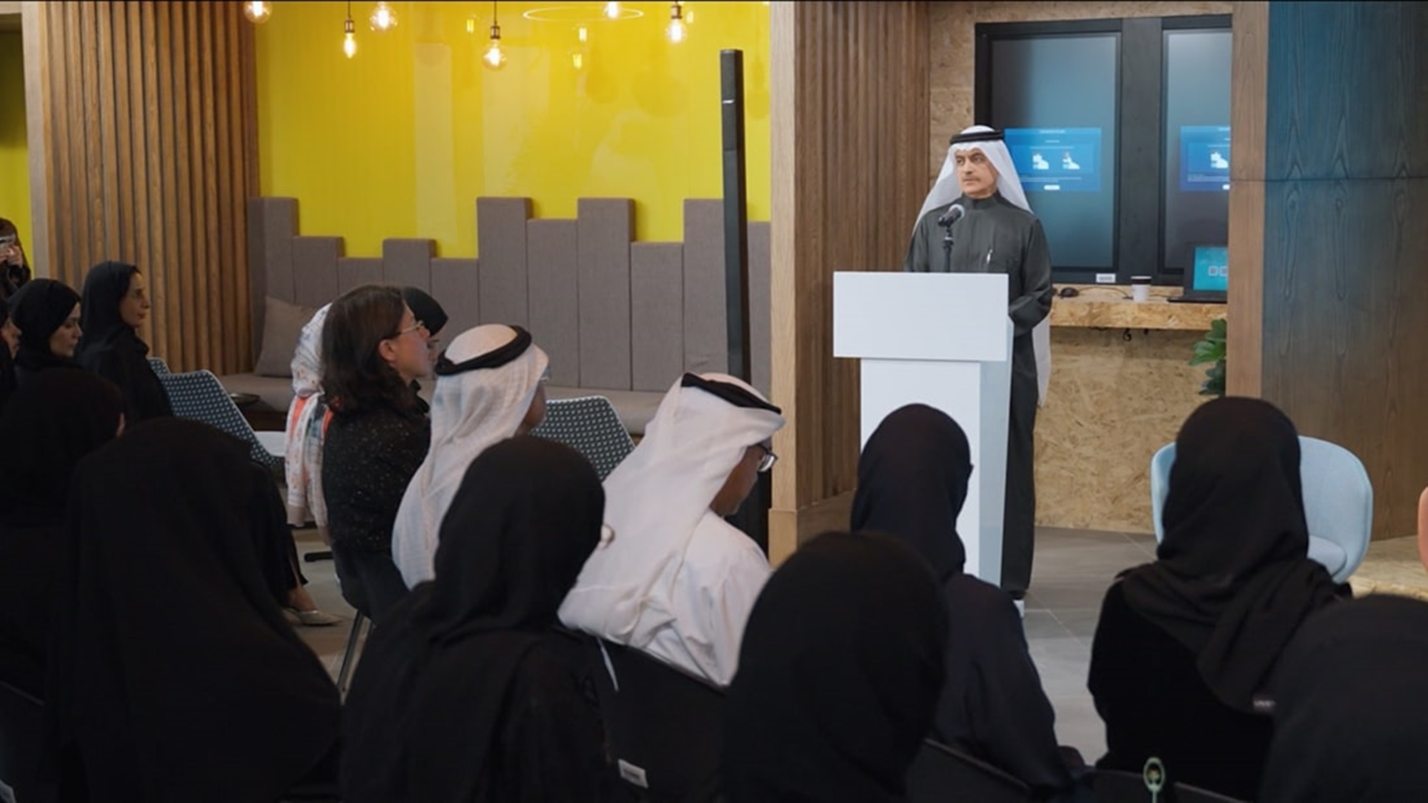 Ministry of Health and Prevention organizes workshop to enhance awareness of organ donation among Ministry of Economy staff