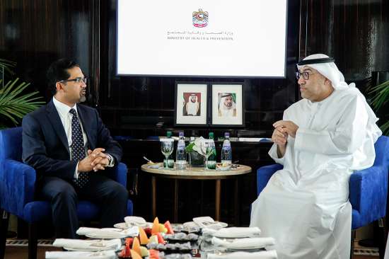 معالي وزير الصحة ووقاية المجتمع يعرض مع وفد شركة فايزر العالمية مسارات مبتكرة في مجال الرعاية الصحية