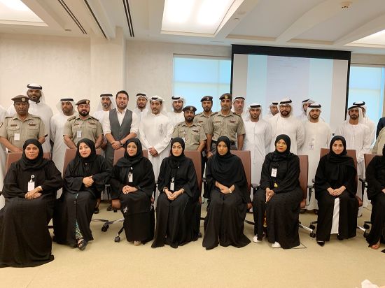 وزارة الصحة ووقاية المجتمع تنظم ورشة عمل لموظفي الإقامة وشؤون الأجانب حول التعامل مع الصحة النفسية للنزلاء